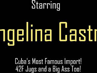 Анджелина Кастро учит Мэгги Грин оральным навыкам