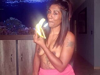 Amateur Indian girl sucks and deepthroats on banana in close-up video