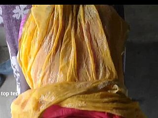 Indian wife gets penetrated by husband's cock